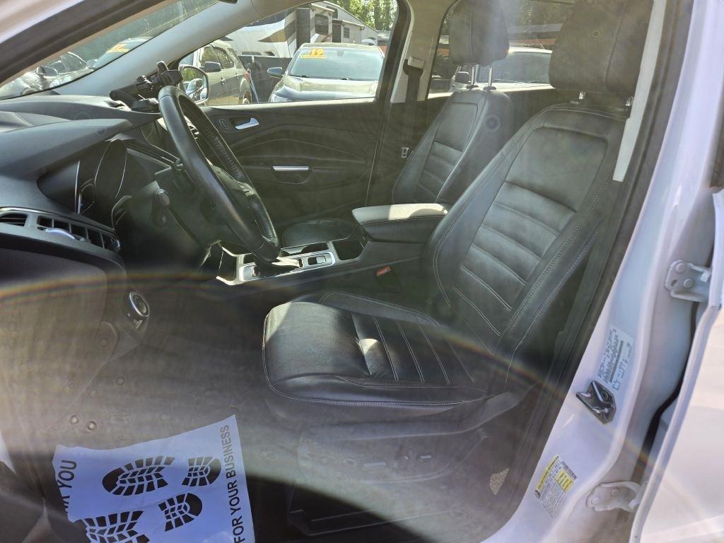 Ford Escape Titanium FWD 2017