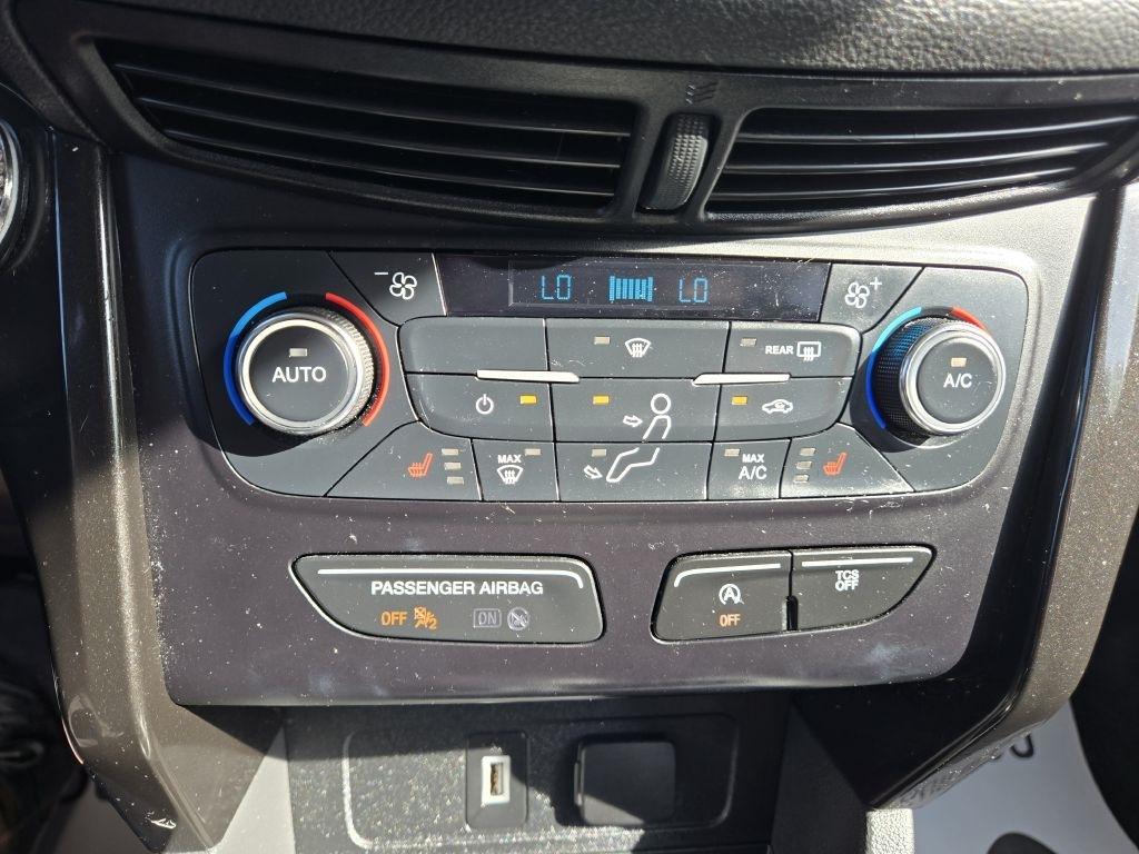 Ford Escape Titanium FWD 2017
