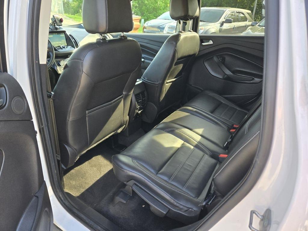 Ford Escape Titanium FWD 2017