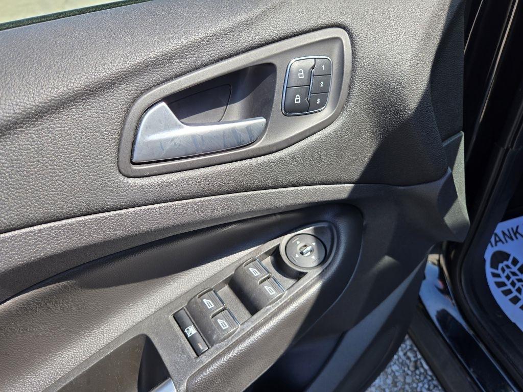 Ford Escape Titanium FWD 2014