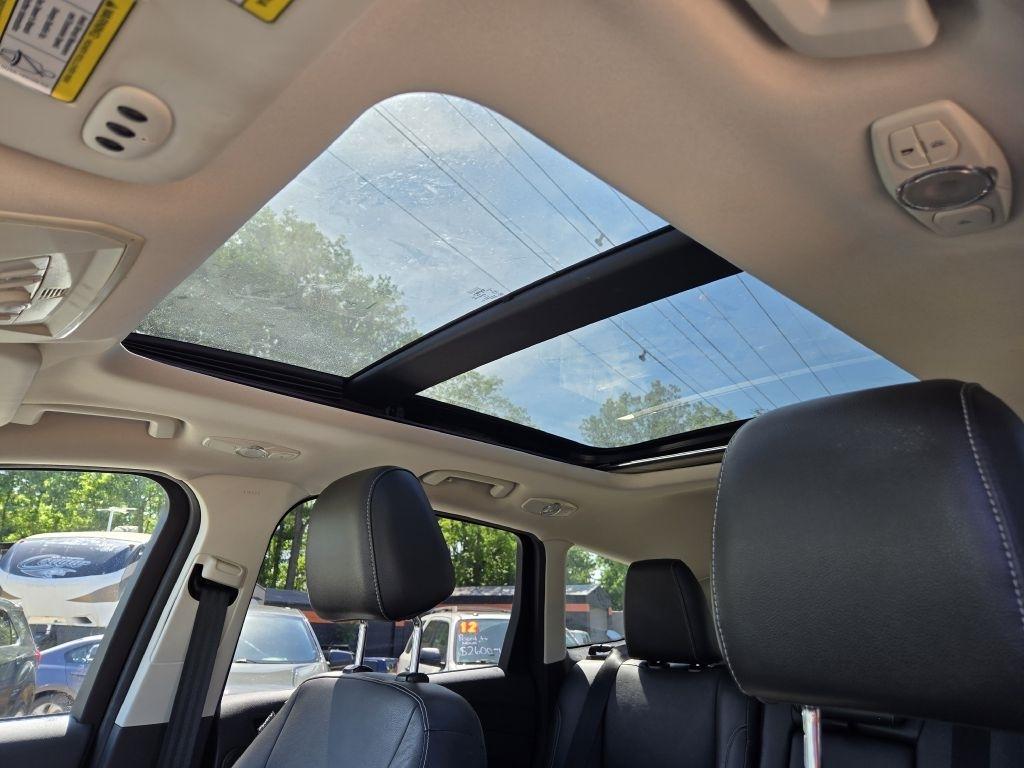 Ford Escape Titanium FWD 2014