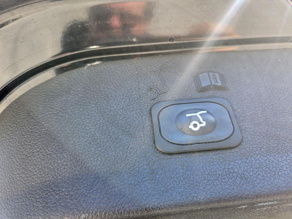 Ford Escape Titanium FWD 2014
