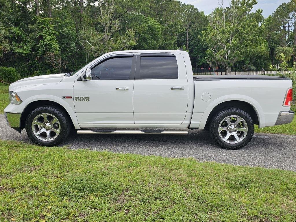 RAM 1500 Laramie Crew Cab SWB 4WD 2016