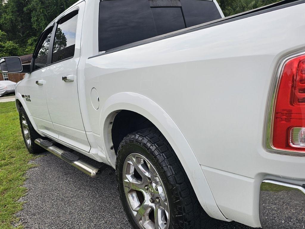 RAM 1500 Laramie Crew Cab SWB 4WD 2016