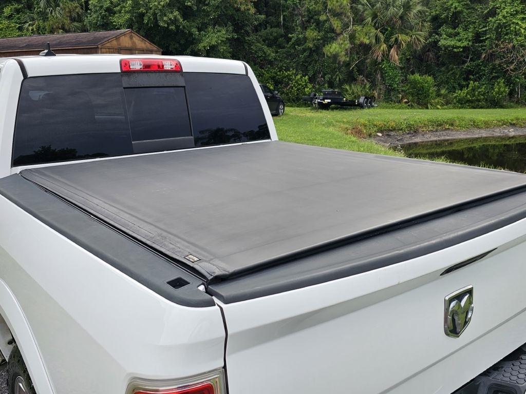 RAM 1500 Laramie Crew Cab SWB 4WD 2016
