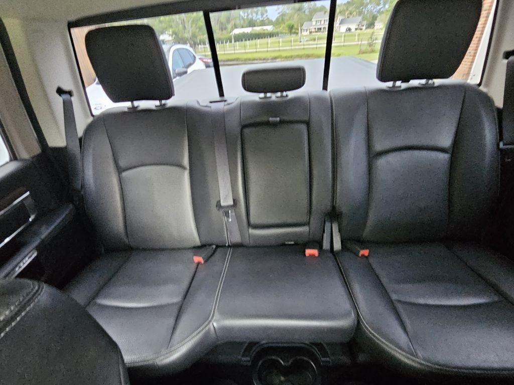 RAM 1500 Laramie Crew Cab SWB 4WD 2016