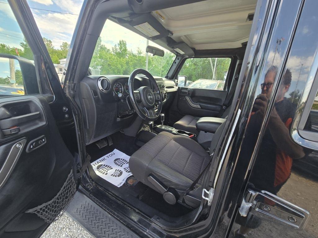 Jeep Wrangler Unlimited Sport 4WD 2012