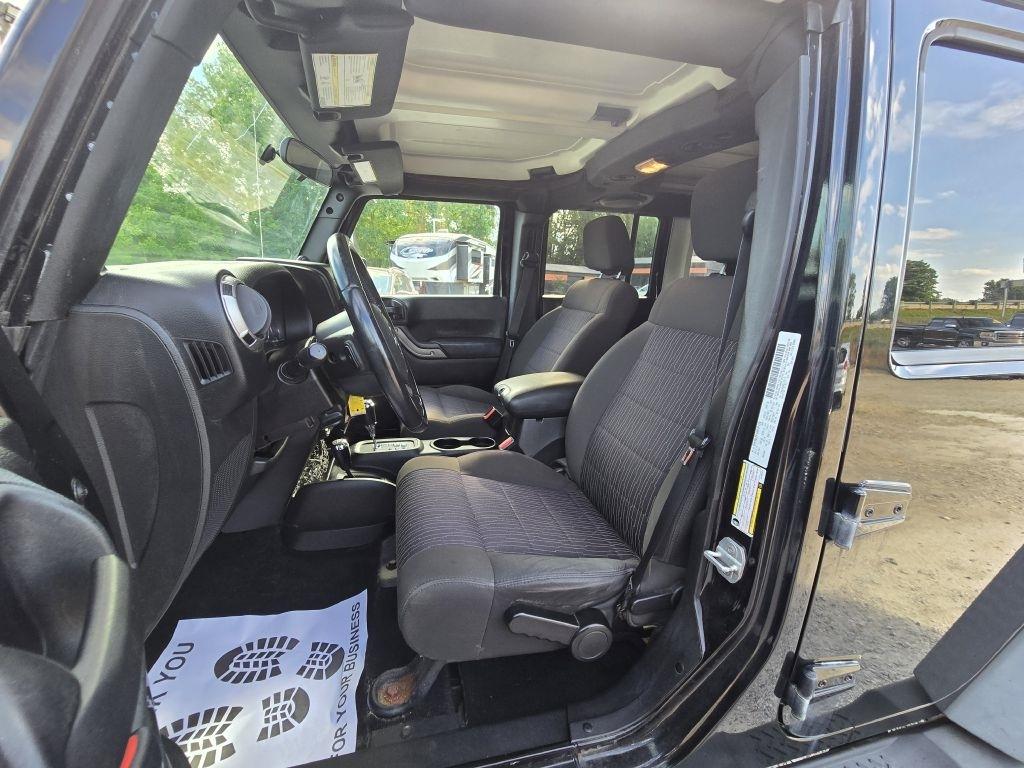 Jeep Wrangler Unlimited Sport 4WD 2012