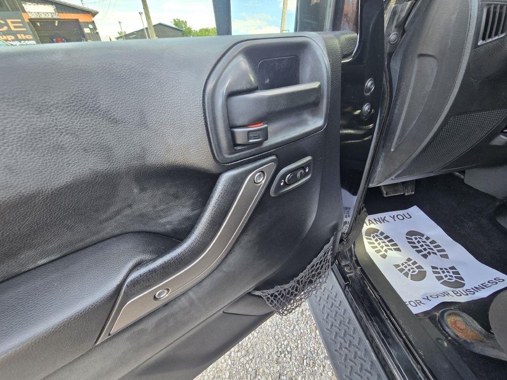 Jeep Wrangler Unlimited Sport 4WD 2012
