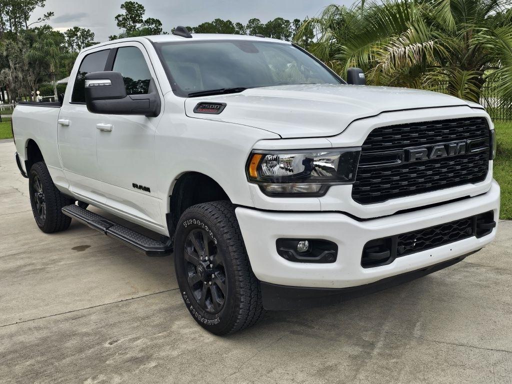 RAM 2500 Big Horn Crew Cab 4WD SWB 2024