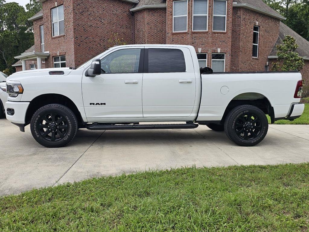 RAM 2500 Big Horn Crew Cab 4WD SWB 2024