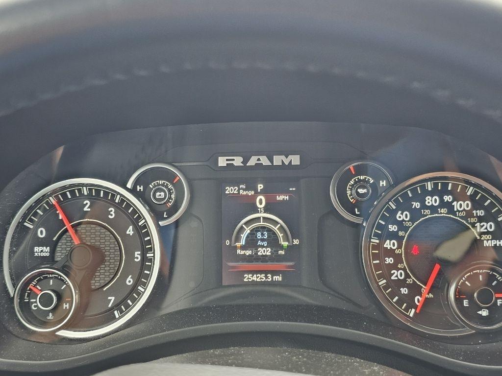 RAM 2500 Big Horn Crew Cab 4WD SWB 2024