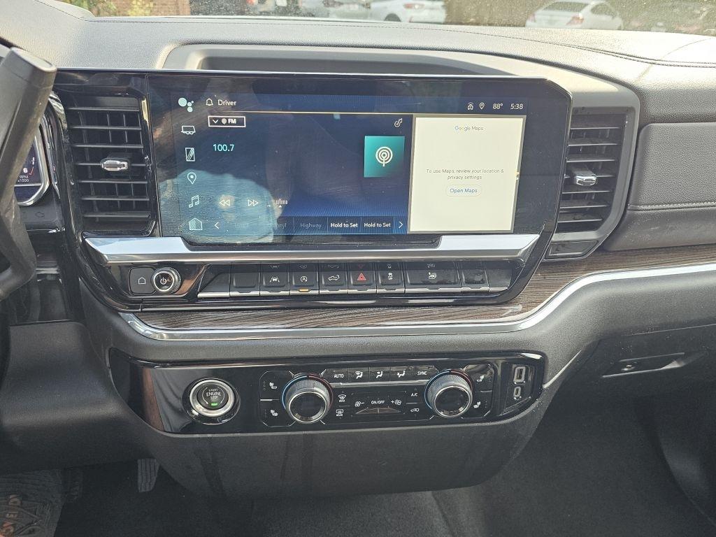 Chevrolet Silverado 1500 LT Crew Cab 2WD 2024