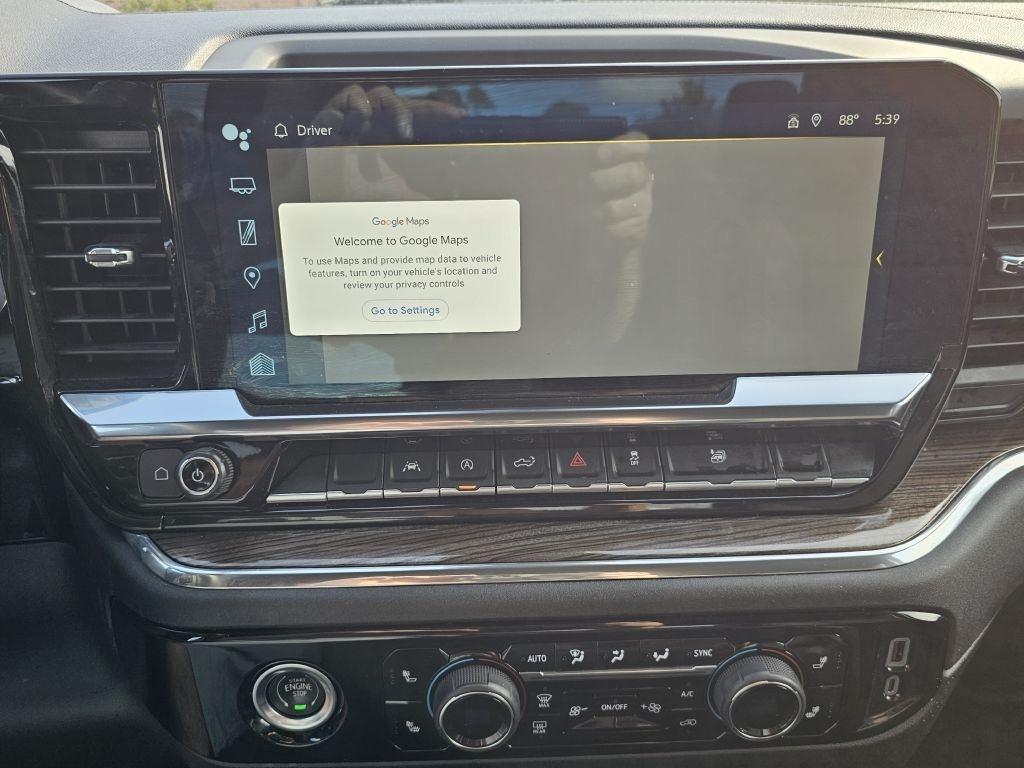 Chevrolet Silverado 1500 LT Crew Cab 2WD 2024
