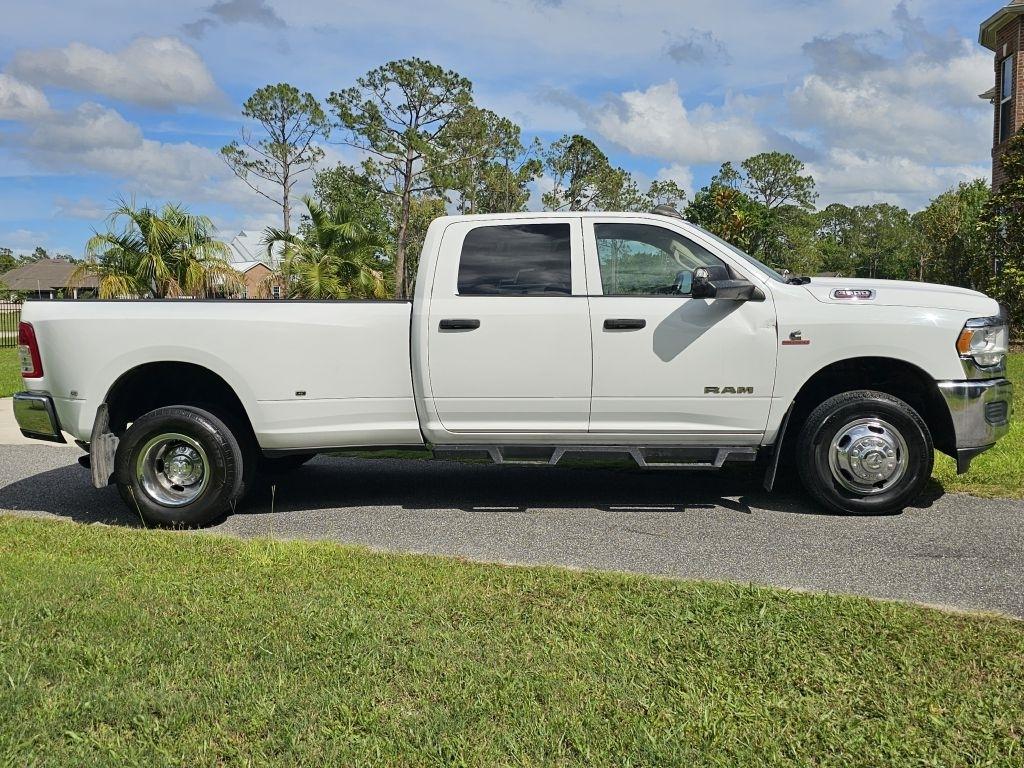 RAM 3500 Tradesman Crew Cab 4WD DRW 2020