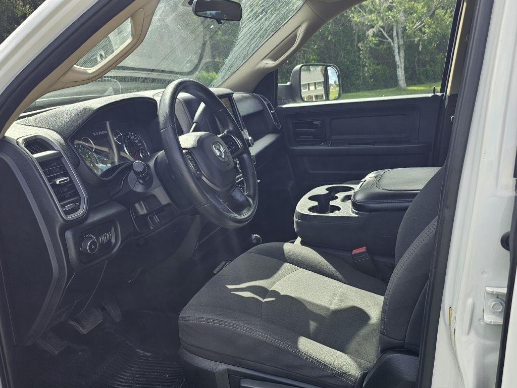 RAM 3500 Tradesman Crew Cab 4WD DRW 2020