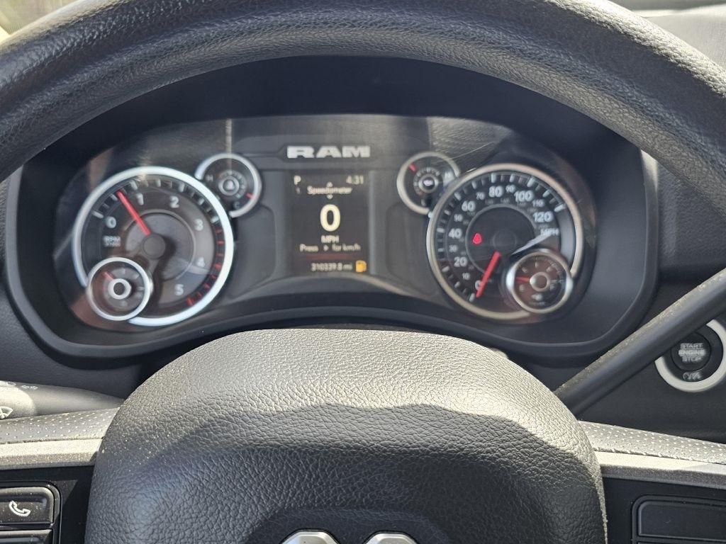 RAM 3500 Tradesman Crew Cab 4WD DRW 2020