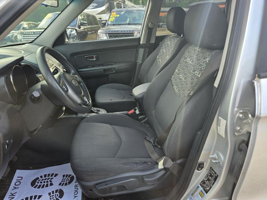 Kia Soul + 2011