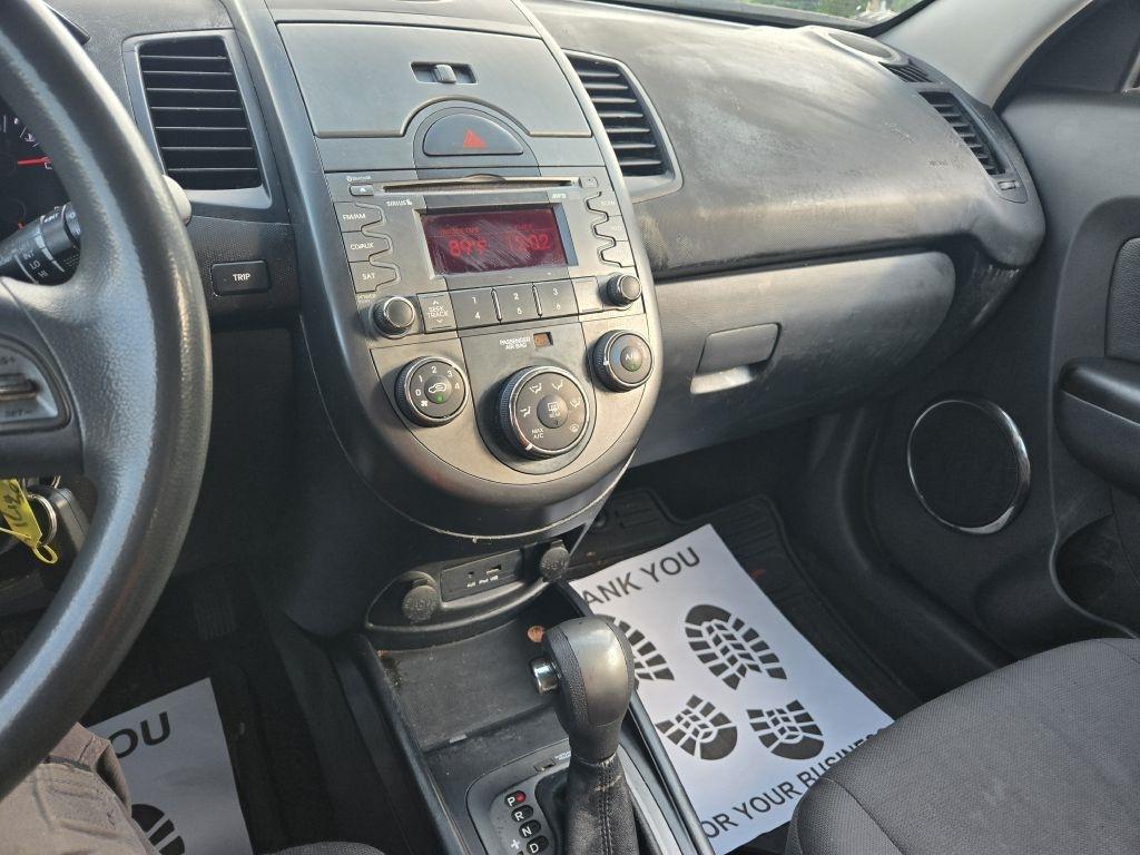 Kia Soul + 2011
