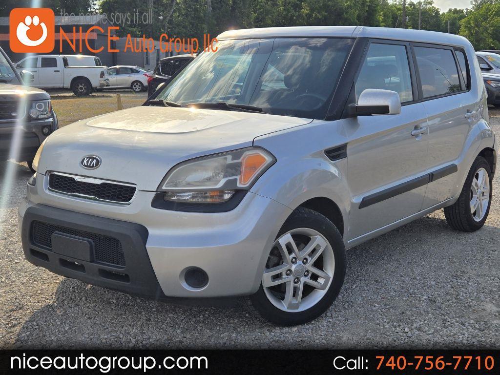 2011 Kia Soul +