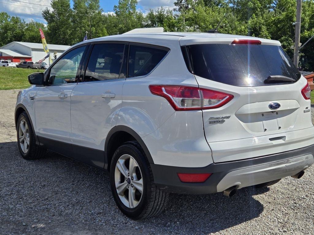 Ford Escape SE FWD 2016