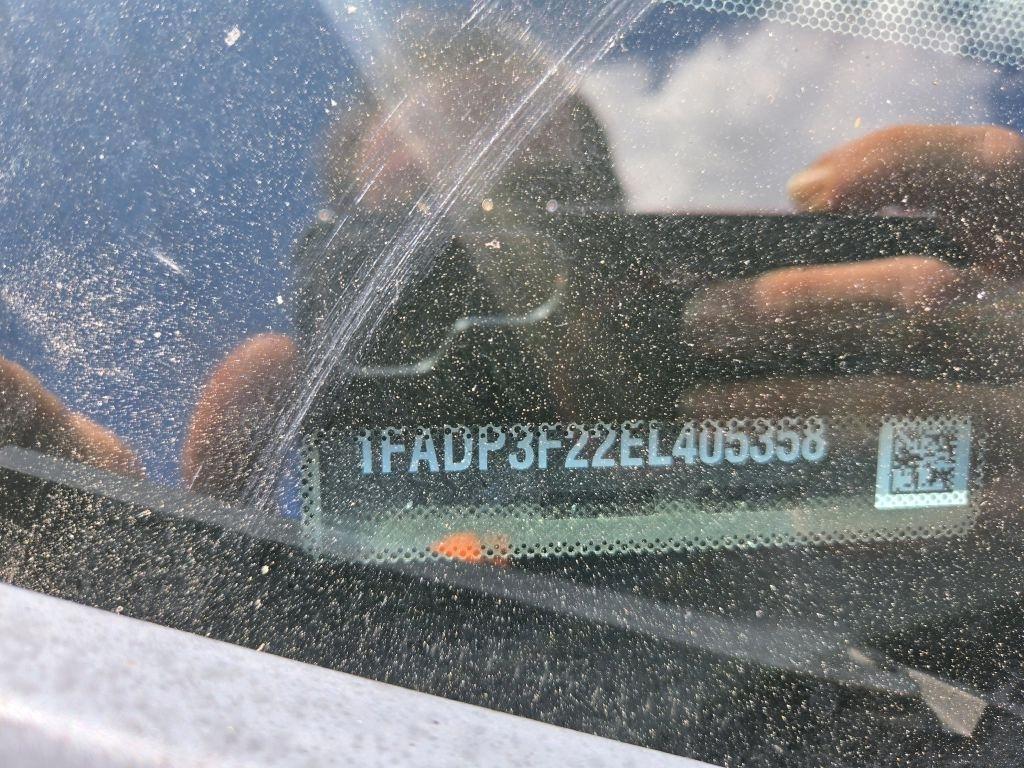 Ford Focus SE Sedan 2014