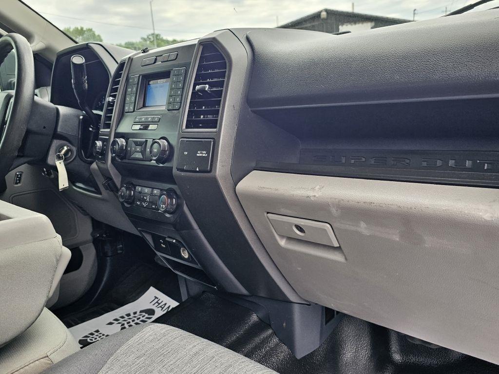 Ford F-250 SD Platinum Crew Cab 4WD 2022