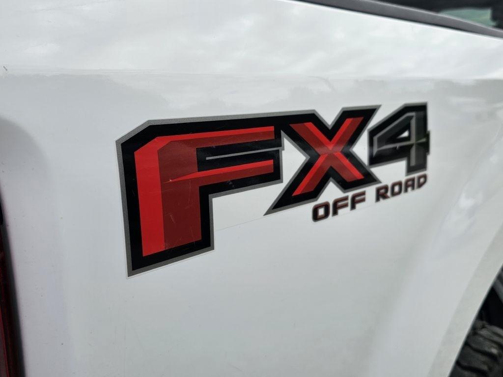 Ford F-250 SD Platinum Crew Cab 4WD 2022