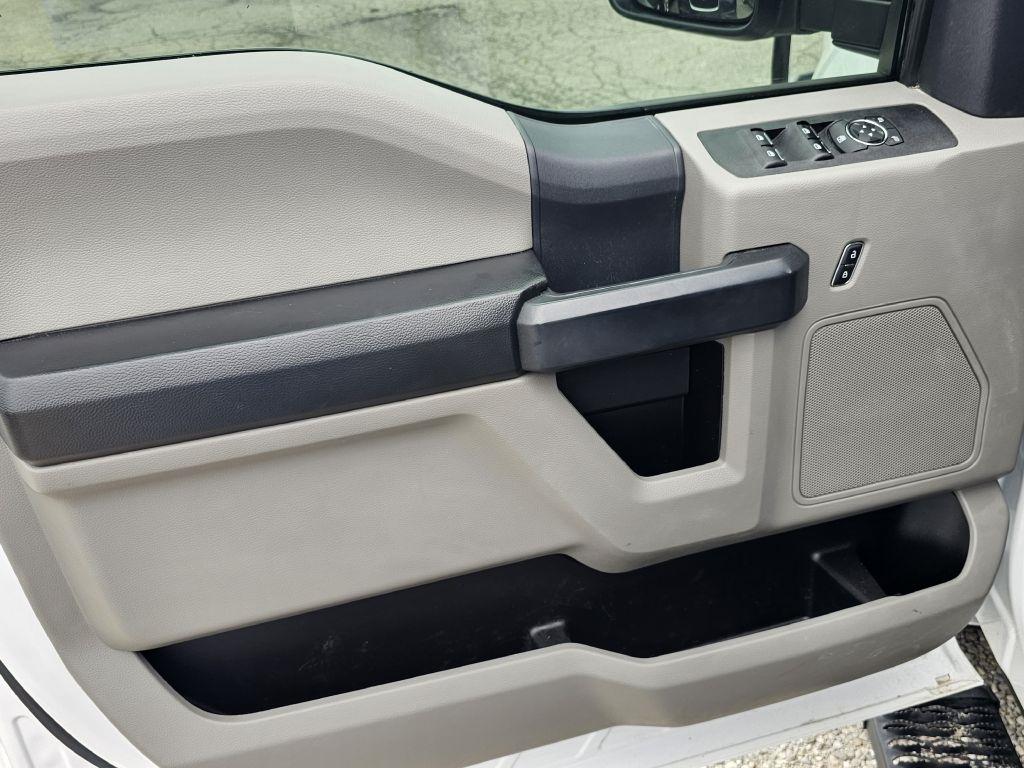 Ford F-250 SD Platinum Crew Cab 4WD 2022