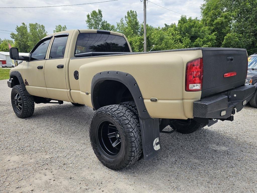 Dodge Ram 3500 ST Quad Cab Long Bed 4WD DRW 2003