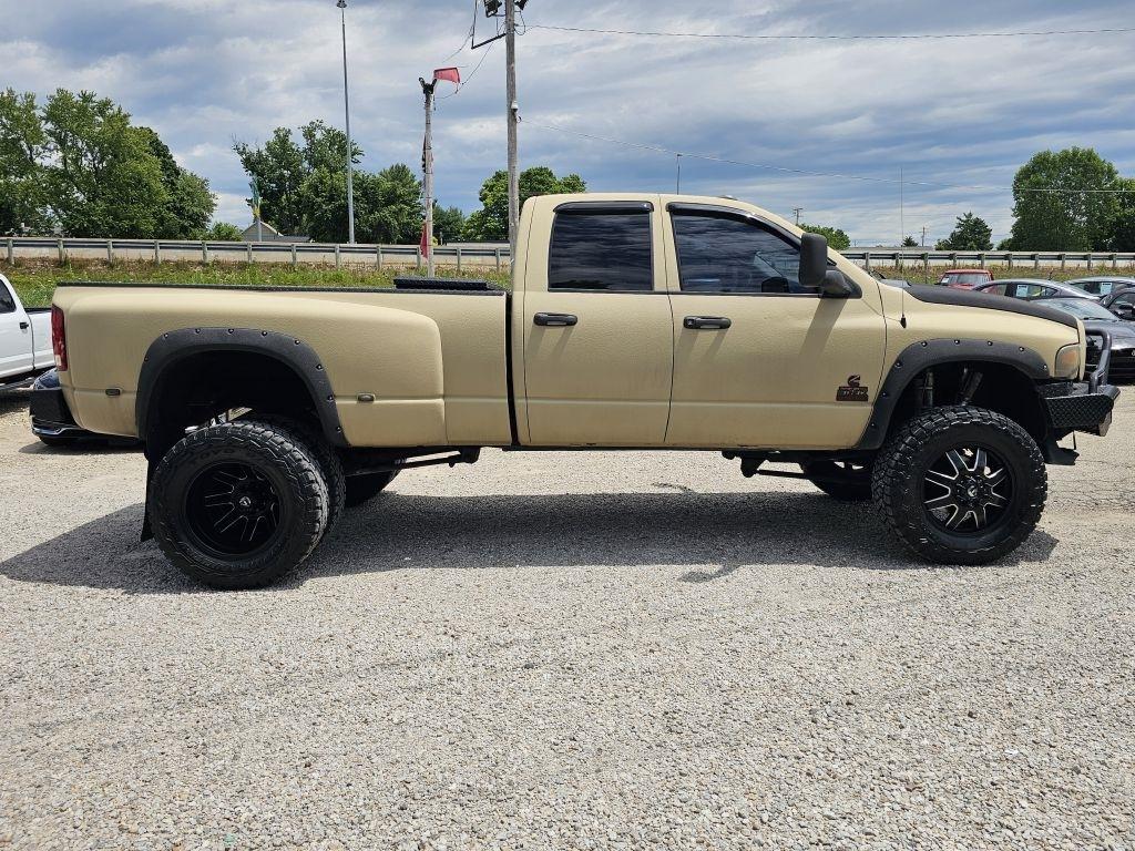 Dodge Ram 3500 ST Quad Cab Long Bed 4WD DRW 2003
