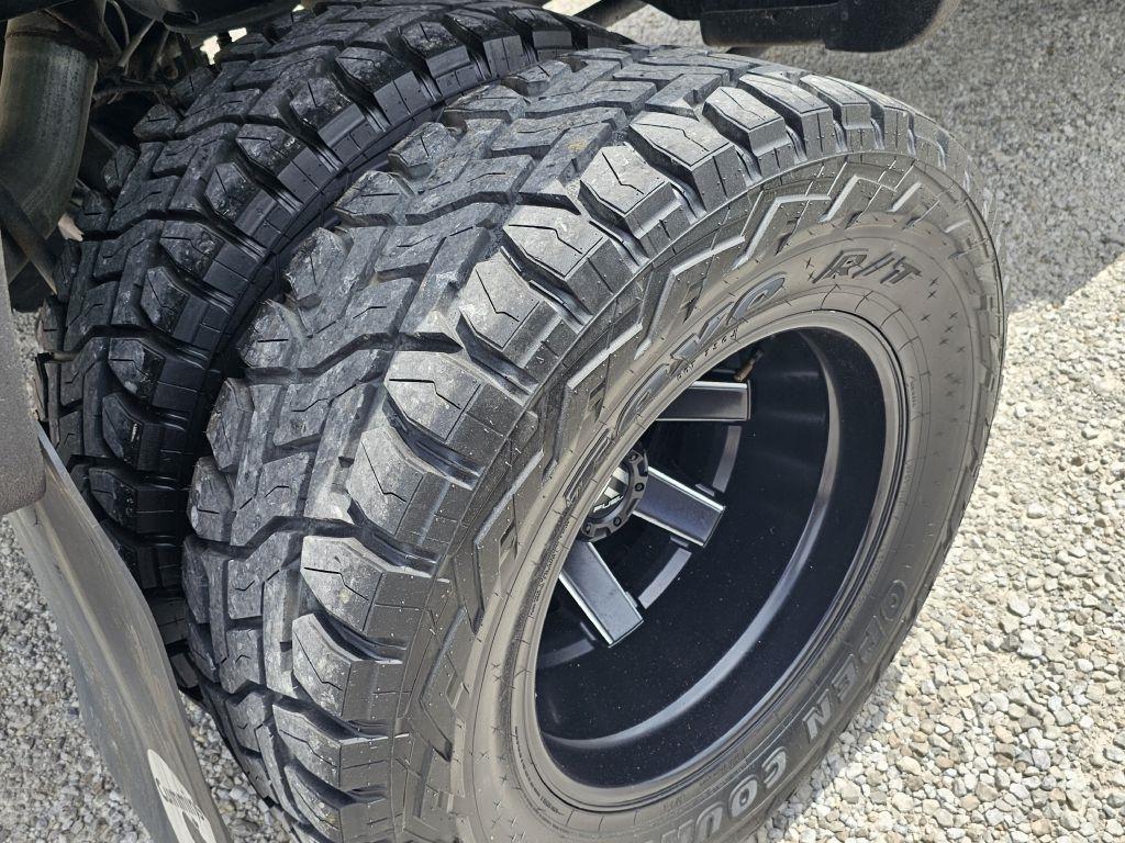 Dodge Ram 3500 ST Quad Cab Long Bed 4WD DRW 2003