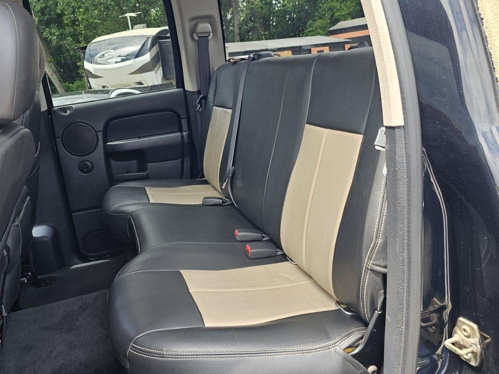 Dodge Ram 3500 ST Quad Cab Long Bed 4WD DRW 2003
