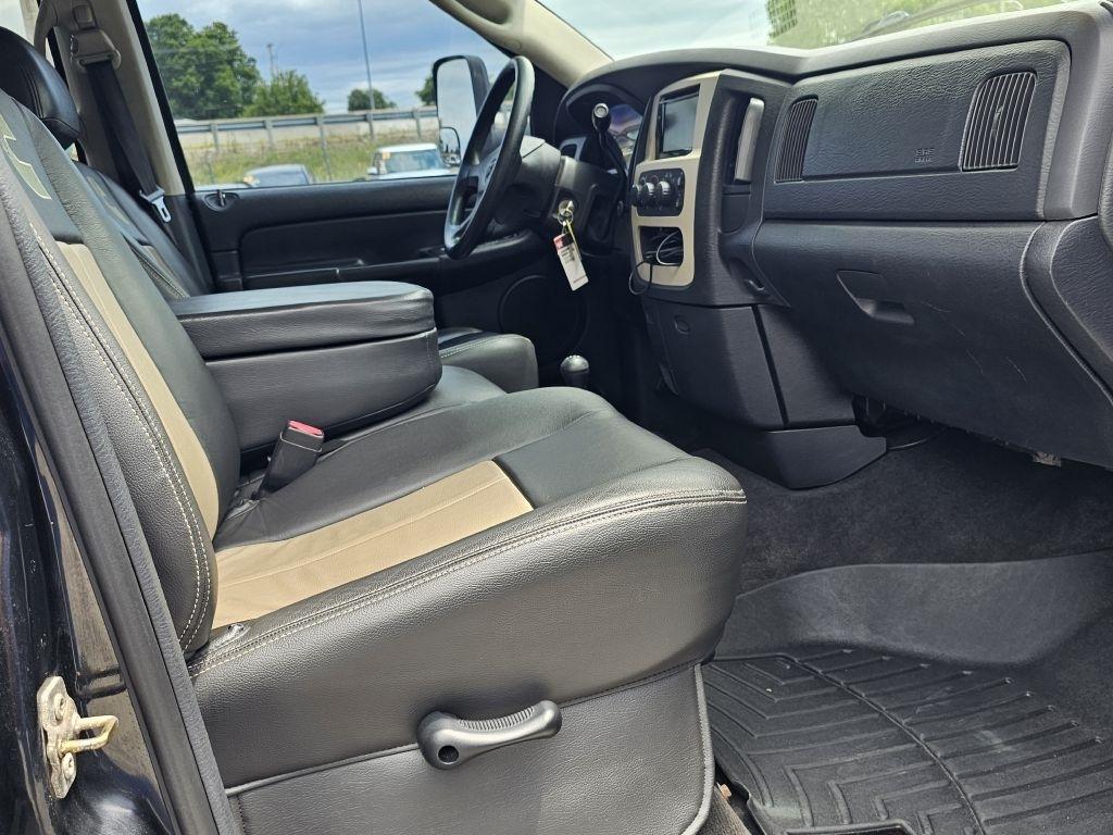 Dodge Ram 3500 ST Quad Cab Long Bed 4WD DRW 2003