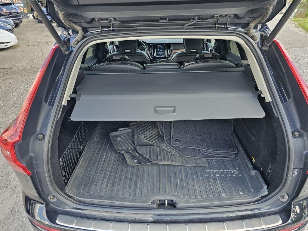 Volvo XC60 T5 Momentum AWD 2019
