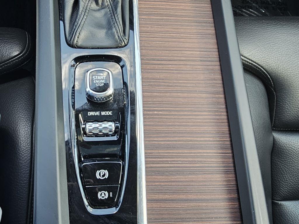 Volvo XC60 T5 Momentum AWD 2019