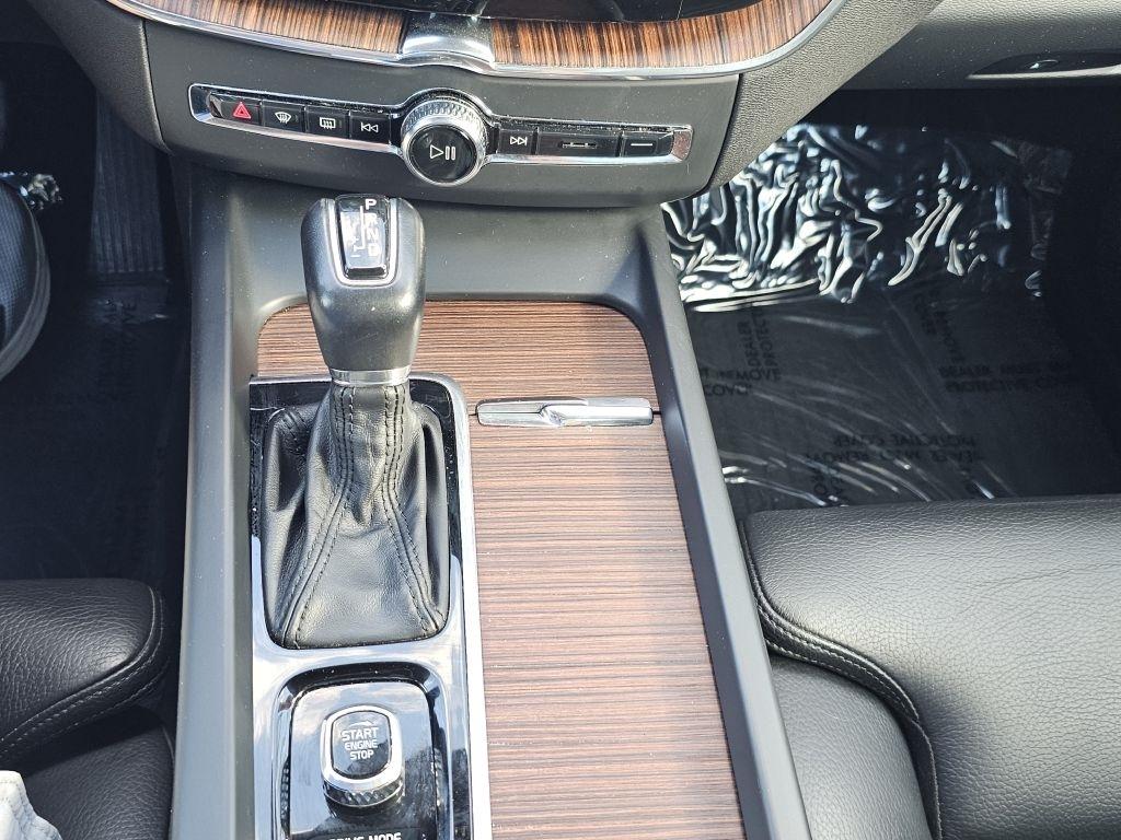 Volvo XC60 T5 Momentum AWD 2019
