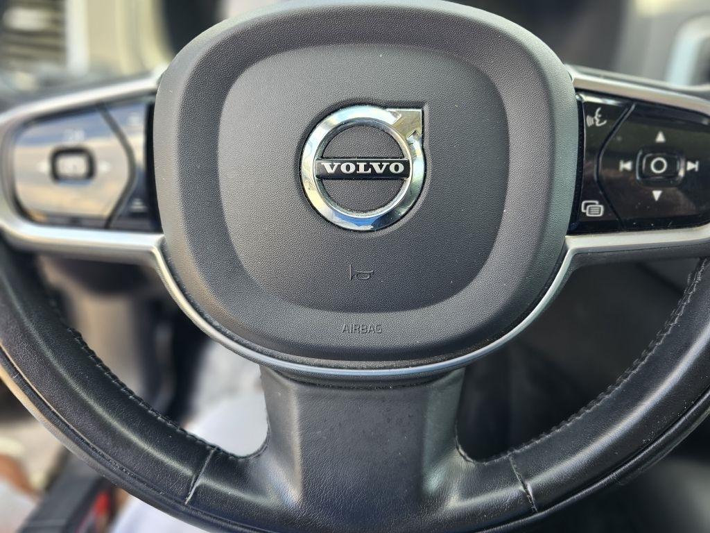 Volvo XC90 T6 Momentum AWD 2020