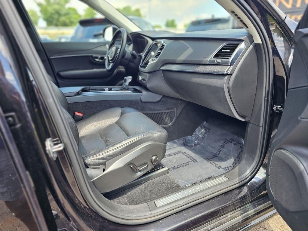 Volvo XC90 T6 Momentum AWD 2020