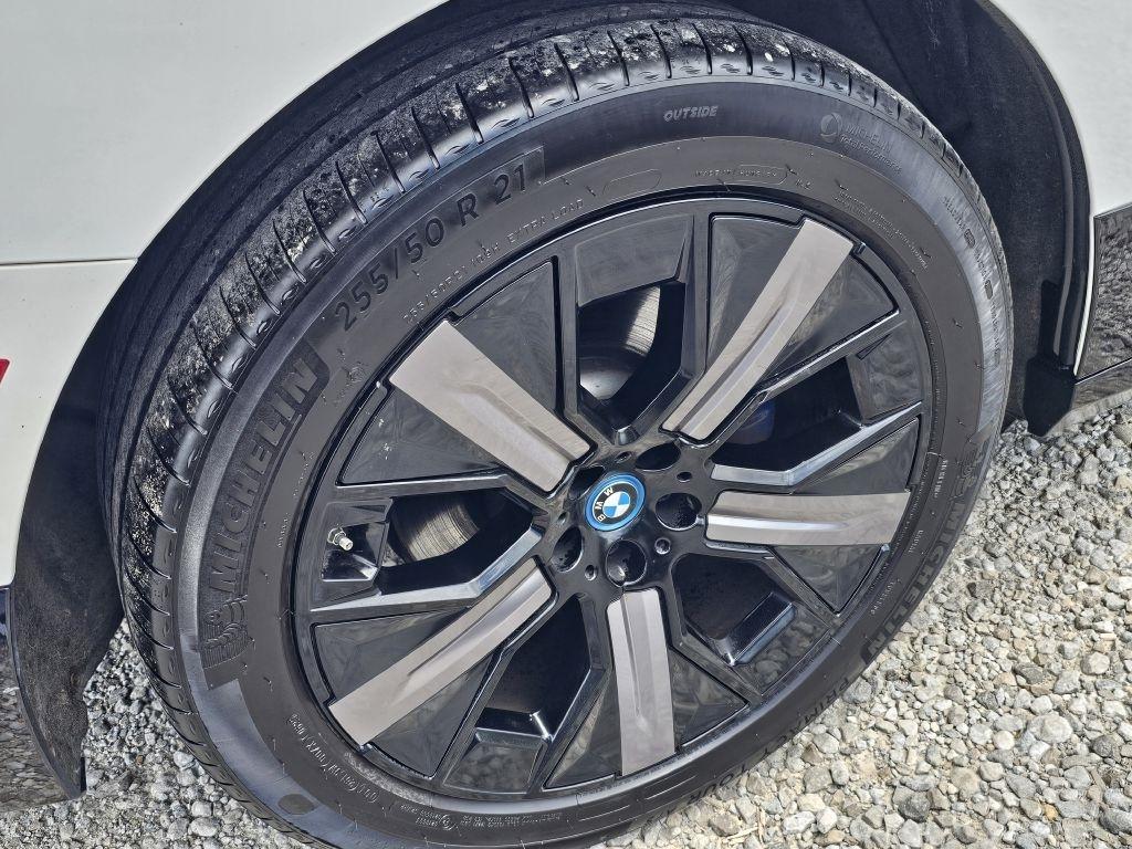 BMW iX xDrive50 2024