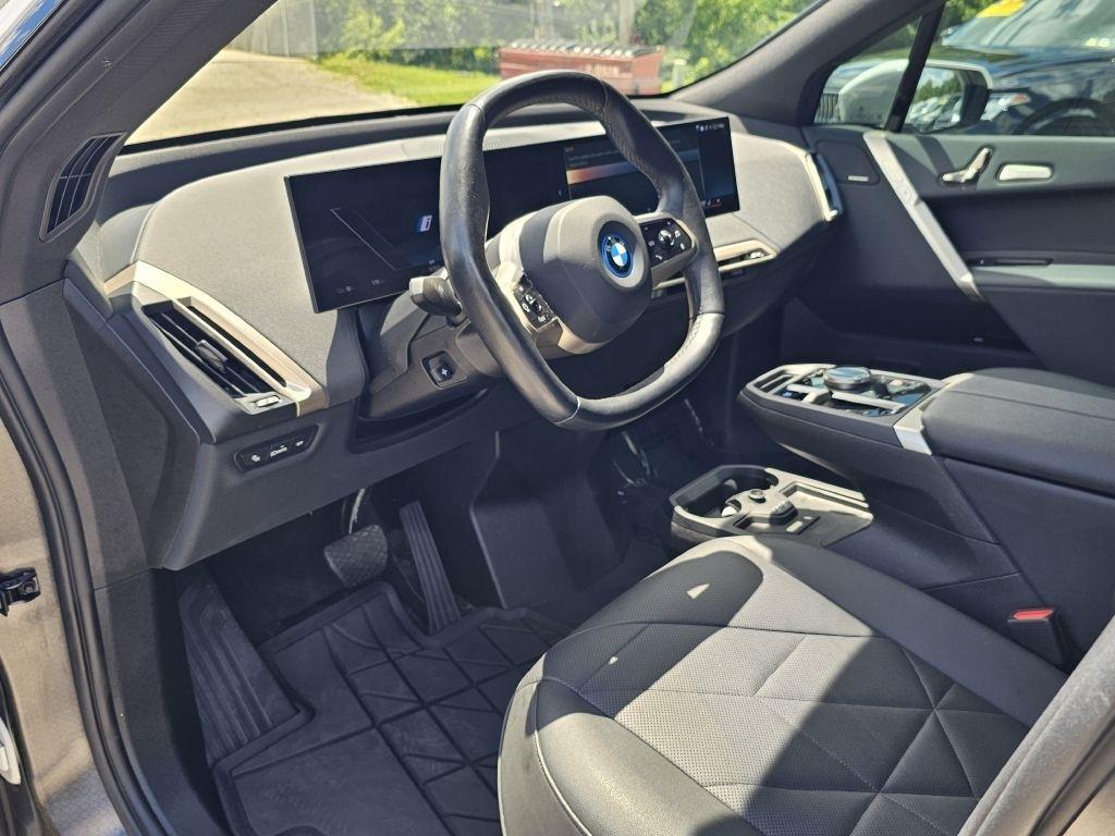 BMW iX xDrive50 2024