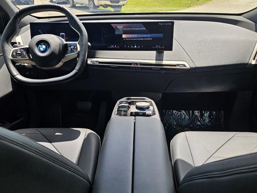 BMW iX xDrive50 2024