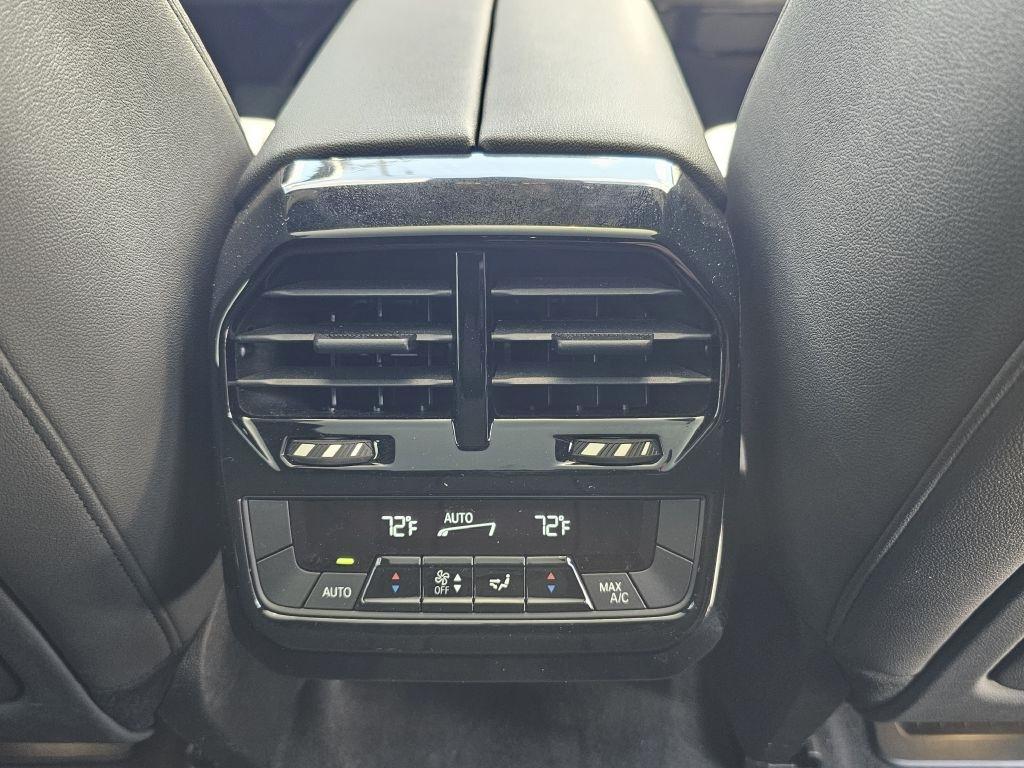 BMW iX xDrive50 2024
