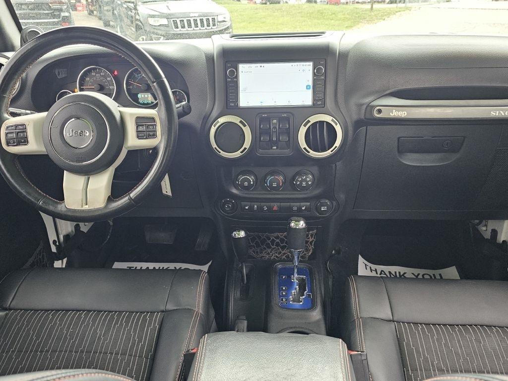 Jeep Wrangler Unlimited Sahara 4WD 2012