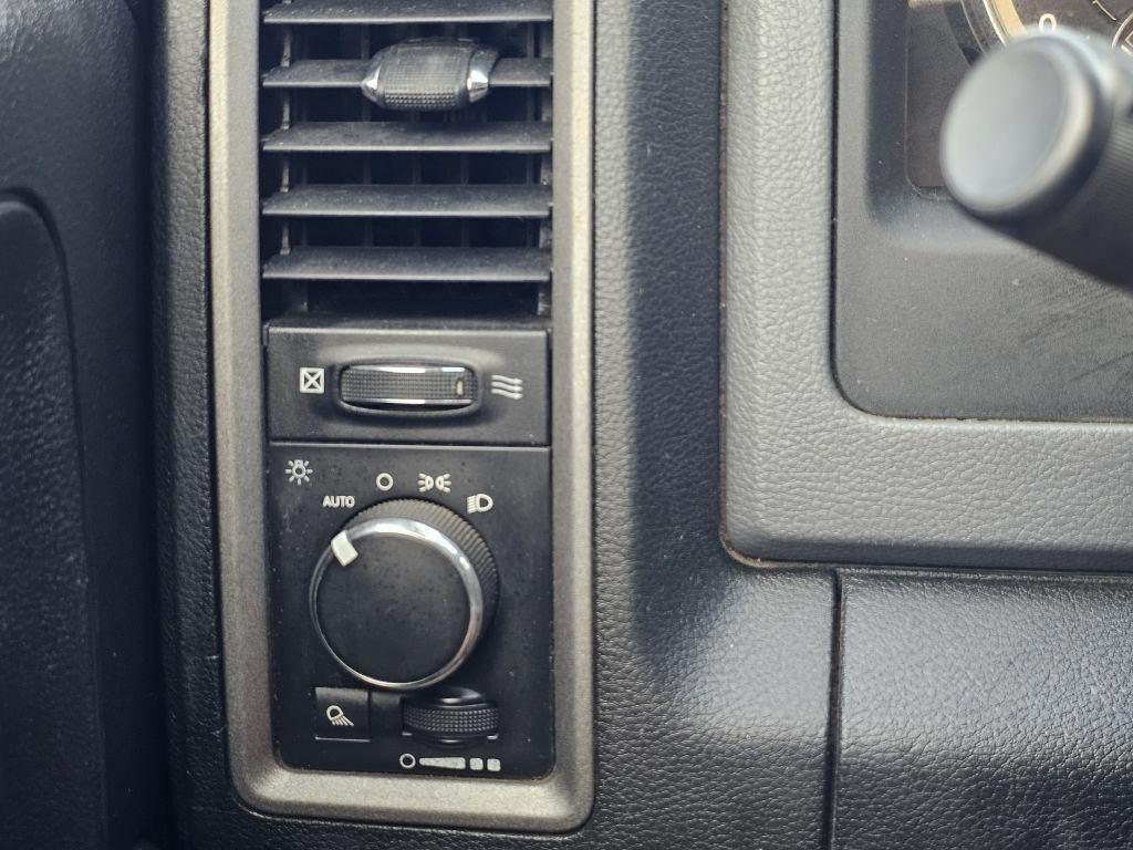RAM 2500 Tradesman Crew Cab LWB 2WD 2016