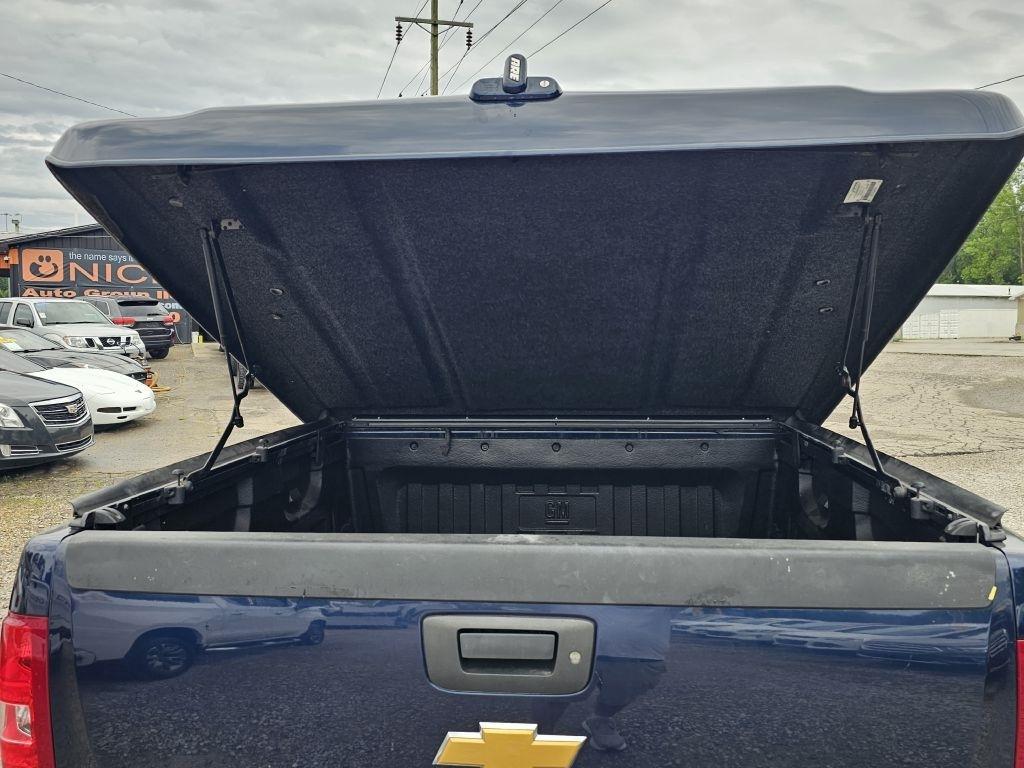 Chevrolet Silverado 1500 LT Crew Cab 4WD 2012