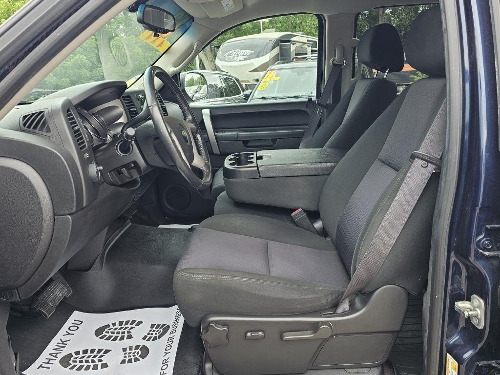 Chevrolet Silverado 1500 LT Crew Cab 4WD 2012