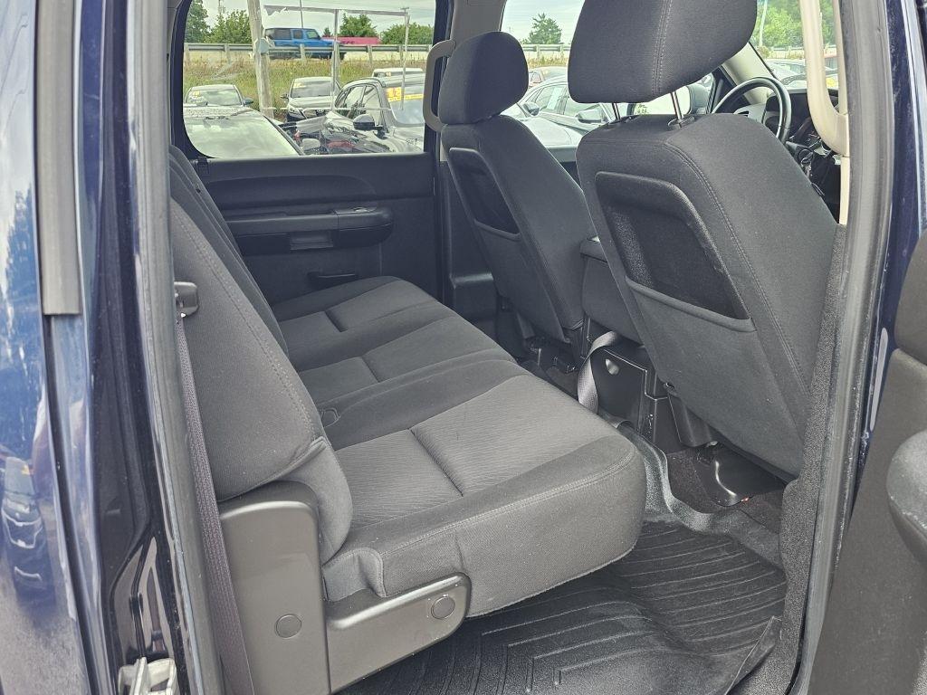 Chevrolet Silverado 1500 LT Crew Cab 4WD 2012