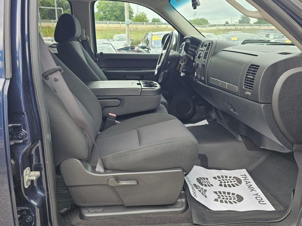 Chevrolet Silverado 1500 LT Crew Cab 4WD 2012