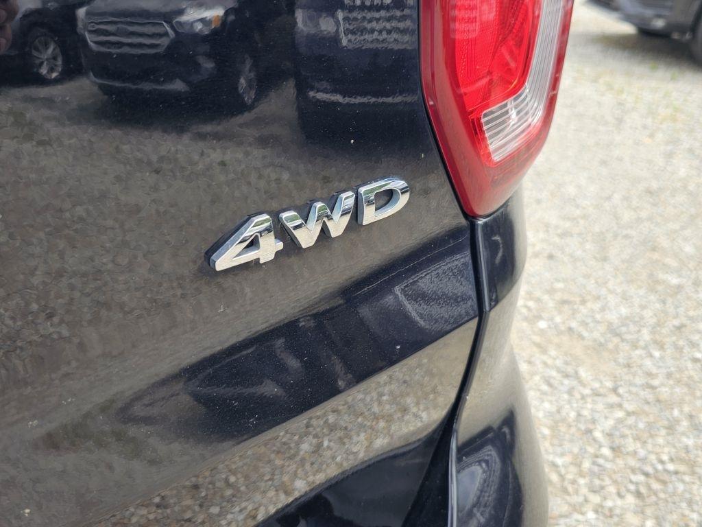 Ford Explorer Base 4WD 2019
